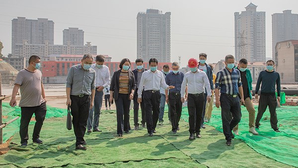 省运会、省残运会岳阳市筹备委员会执行主任李挚带队调研十四届省运会场馆项目